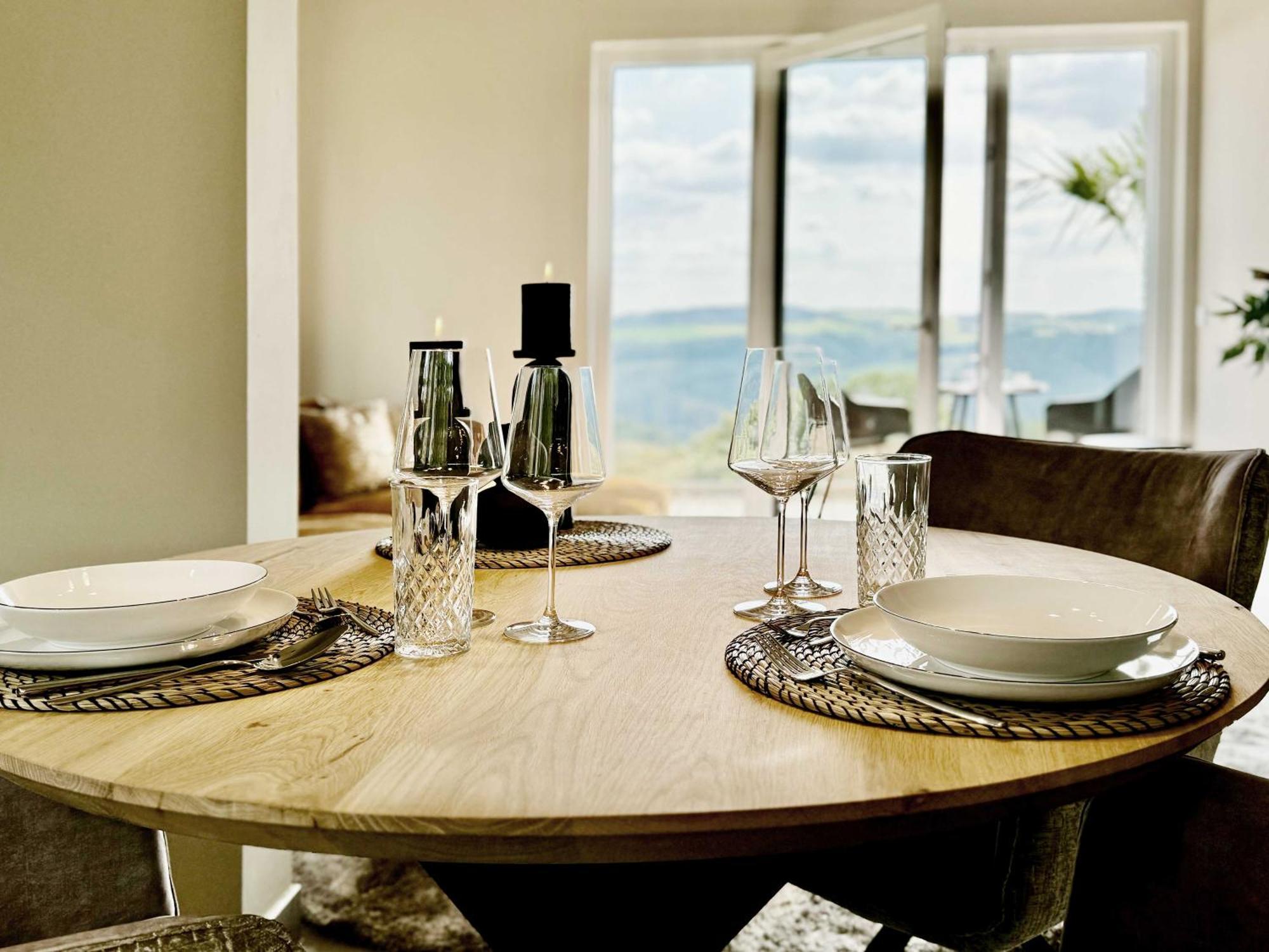 Ferienwohnung LuxApart Eifel Harscheid Zimmer foto